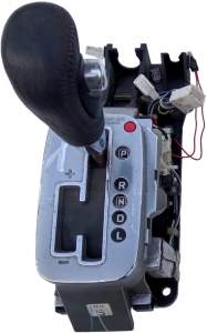 WYBIERAK BIEGÓW GAŁKA DŹWIGNIA AUTOMAT UK NISSAN PRIMERA P12