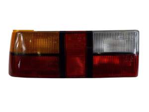 LAMPA KLOSZ TYŁ NISSAN