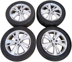 FELGI 20" 20x8J ET50 INFINITI QX70 FX30d FX35 FX37 FX50
