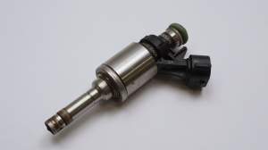 WTRYSK WTRYSKIWACZ INFINITI Q60 Q50 3.0T VR30DDTT 166005CA0A