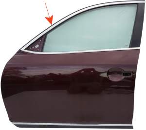 LISTWA GÓRNA DRZWI LEWA PRZÓD ŁUCZEK CHROM INFINITI QX50 EX30d EX35 EX37