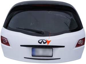 LISTWA KLAPY BAGAŻNIKA GÓRNA CZARNA INFINITI FX35 FX45