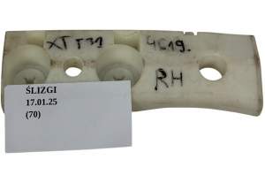 ŚLIZG ZDERZAKA PRAWY TYŁ NISSAN X-TRAIL II T31