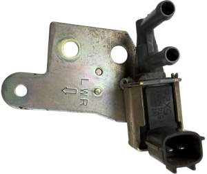 ZAWÓR PODCIŚNIENIA INFINITI FX35 FX45 M35 M45 K5T48481