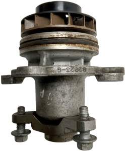 POMPA WODY 2.0 dci NISSAN QASHQAI X-TRAIL KOLEOS LAGUNA TRAFIC VIVARO