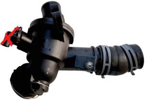 KRÓCIEC RURA WODY PŁYNU INFINITI Q70 Q50 Q30 QX30 W204 W205 W212 W117 2.2