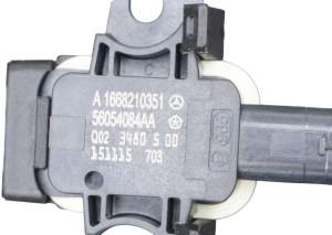 CZUJNIK UDERZENIA UDERZENIOWY INFINITI Q30 QX30 A1668210351