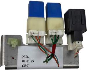 PRZEKAŹNIK NISSAN MURANO Z50 25237CA000