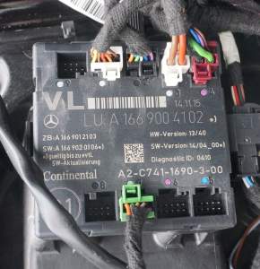 MODUŁ DRZWI LEWY PRZÓD INFINITI Q30 QX30 MERCEDES W176 W156 W246 W117