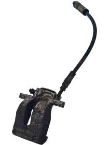 ZACISK HAMULCA LEWY TYŁ INFINITI Q30 QX30