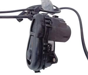 SILNICZEK ZACISKU HAMULCA PRAWY TYŁ INFINITI Q30 QX30