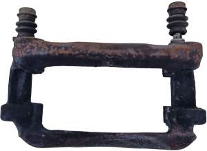 JARZMO ZACISK HAMULCA PRZÓD INFINITI Q30 QX30