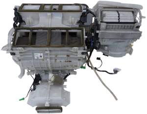 NAGRZEWNICA INFINITI Q70 M30d M35 M37 M56 272101MA0D