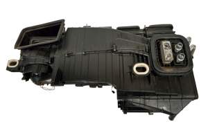 NAGRZEWNICA DMUCHAWA INFINITI Q30 QX30 A2469061601