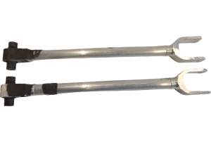 WAHACZ TYLNY TYŁ PROSTY DŁUGI INFINITI Q50