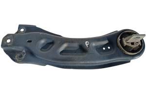 WAHACZ PRAWY TYŁ INFINITI Q30 QX30 A2463500506