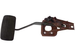 PEDAŁ HAMULCA AUTOMAT NISSAN MAXIMA A34 2004-2008 465018J015