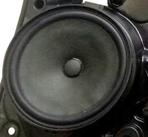 GŁOŚNIK DRZWI PRZÓD INFINITI Q30 QX30