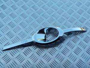 A2048260376 LISTWA CHROM L MERCEDES W 204 C-KLASA