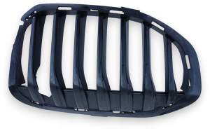 ATRAPA NERKA GRILLA PRAWA BMW F40 7450959