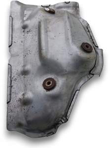 OSŁONA KOLEKTORA WYDECHOWEGO NISSAN INFINITI VQ35HR