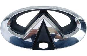EMBLEMAT LOGO ZNACZEK PRZÓD INFINITI QX56 11-12 QX80 13-17 EX35 EX37 08-12
