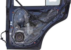 PODNOŚNIK SZYBY PRAWY TYŁ TYLNY NISSAN TERRANO PATHFINDER R50
