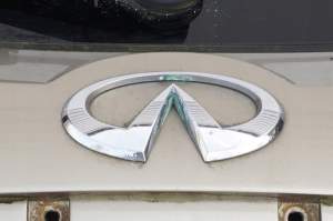 LOGO EMBLEMAT KLAPY BAGAŻNIKA INFINITI FX35 FX45