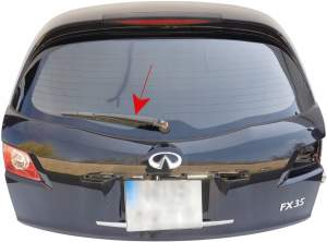 SILNICZEK WYCIERACZKI TYŁ KLAPY BAGAŻNIKA INFINITI FX35 FX45