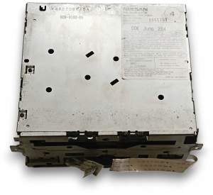 RADIO ODTWARZACZ CD KASETOWY INFINITI FX35 FX45 03-05 28188CG700