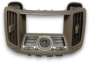 PANEL RADIA SRS RAMKA WYŚWIETLACZA KRATKI NAWIEWU INFINITI Q60 G35 LIFT G37