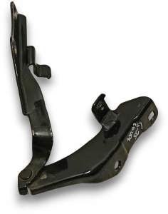 ZAMEK MASKI LEWY PRAWY INFINITI G35 COUPE 2003-2007