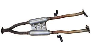 RURA TŁUMIK WYDECH ŚRODKOWY INFINITI QX70 FX35 FX37 FX50 203001CA0A