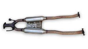 RURA WYDECH TŁUMIK ŚRODKOWY INFINITI QX70 FX30d 3.0d 20300-1DR0A