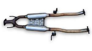 RURA TŁUMIK ŚRODKOWY WYDECH INFINITI QX70 FX30d 3.0d 203001DR0A