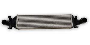 INTERCOOLER CHŁODNICA POWIETRZA 2.2 DIESEL INFINITI Q30 QX30 W176 W156 W246
