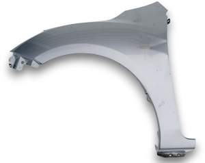 BŁOTNIK LEWY PRZÓD PRZEDNI MAZDA 3 BK 2003-2009