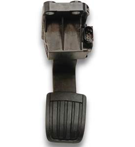 PEDAŁ GAZU POTENCJOMETR DAF XF 106 530 LIFT 1860240