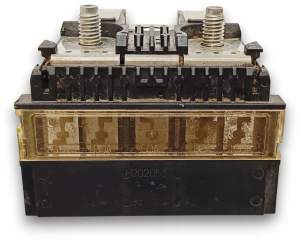 KLEMA PLUSOWA AKUMULATORA MERCEDES X X470 W470 NISSAN NAVARA D23 2.3 dCi