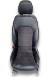 FOTEL LEWY KIEROWCY INFINITI Q30