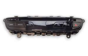PANEL RADIA NAWIGACJI PRZYCISK ŚWIATEŁ AWARYJNYCH MERCEDES X X470 W470