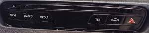 PANEL PRZYCISKI RADIA NAWIGACJI ŚWIATEŁ AWARYJNYCH MERCEDES X X470 W470
