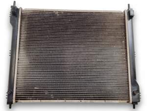 CHŁODNICA WODY NISSAN JUKE F15 LIFT 1.6 DIG-T MR16DDT 21410BA61A