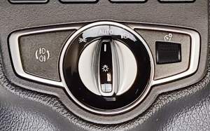 PRZEŁĄCZNIK ŚWIATEŁ PANEL DESKI MERCEDES X KLASA W470 X470 681RW5XA0A