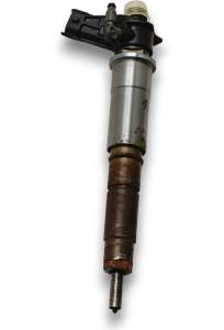 WTRYSKIWACZ 3.0d V9X INFINITI QX70 FX30d QX50 EX30d Q70 M30d 0445116033
