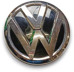 ZNACZEK EMBLEMAT PRZÓD VOLKSWAGEN POLO V LIFT 6C0 6C0853600