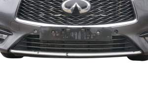 KRATKA ZDERZAKA PRZÓD PRZEDNIA INFINITI Q30