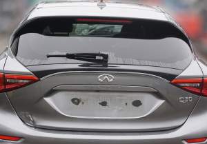 KLAPA POKRYWA BAGAŻNIKA GOŁA TYŁ KAD GRAY METALLIC INFINITI Q30