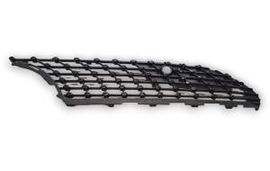 KRATKA ATRAPY GRILLA PRAWA MERCEDES A KLASA W177 A1778880800