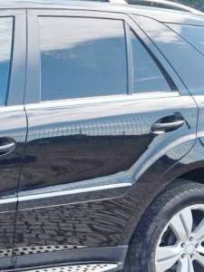 DRZWI LEWE TYŁ TYLNE GOŁE 197 OBSIDIAN BLACK MERCEDES ML 280 CDI W164